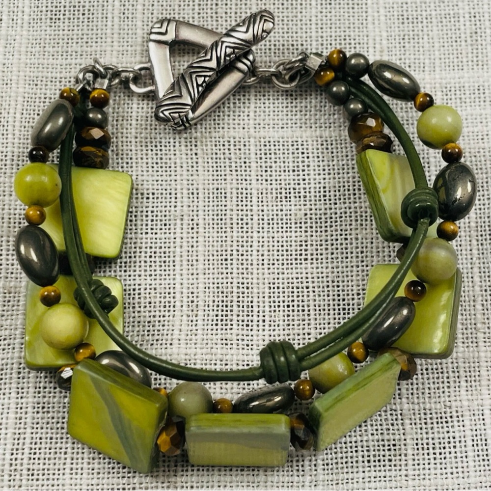 Silpada B1132 Green Mother of Pearl Leather Pyrite Tiger Eye Bracelet